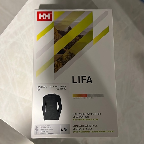 Helly Hansen Tops - NIB/NWT Helly Hansen Women’s LIFA baselayer, Black size Large